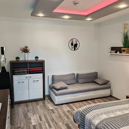 Apartament Rush *